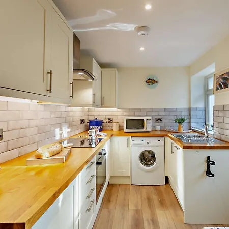 2 Bed In Grassington 93941